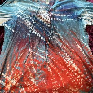 Colorful Catherine’s shirt! Size 4x